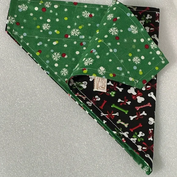 Handmade Stylish Pet Critter Capes - Picture 11 of 16